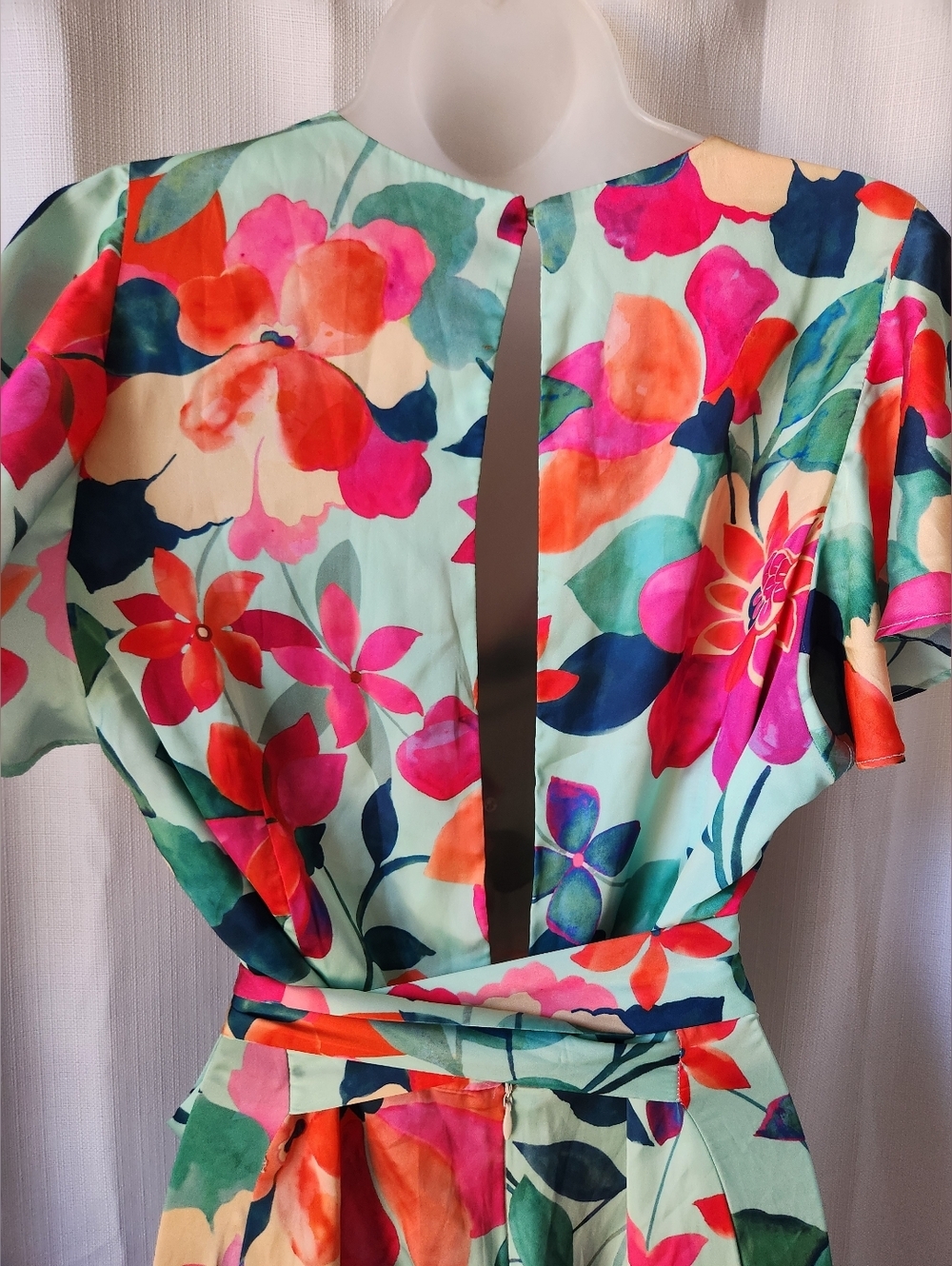 Zara Silky Floral V-Neck Wide-Leg Short Flutter Sleeve Jumpsuit Size L - Picture 9 of 12